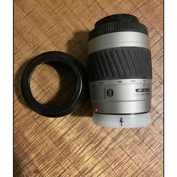 Minolta Maxxum AF 70-210 4.5-5.6 ll Telephoto Zoom Lens With Box Working Cond